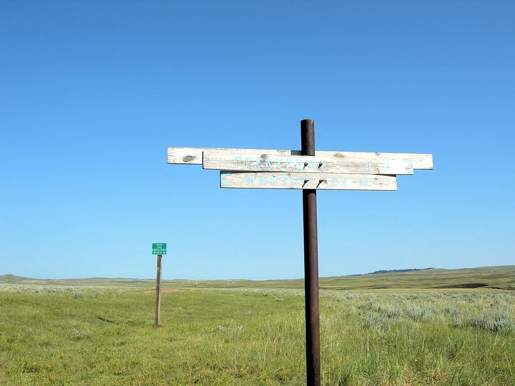 Entering Wyoming Cemetery Photo Cemetery_rM