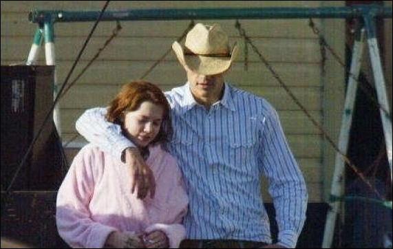 Alma, Ennis, the Swings